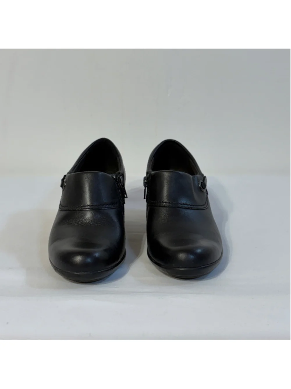 Clarks Black Ankle Booties Women's Size 7 Leather Genette Danby Mules